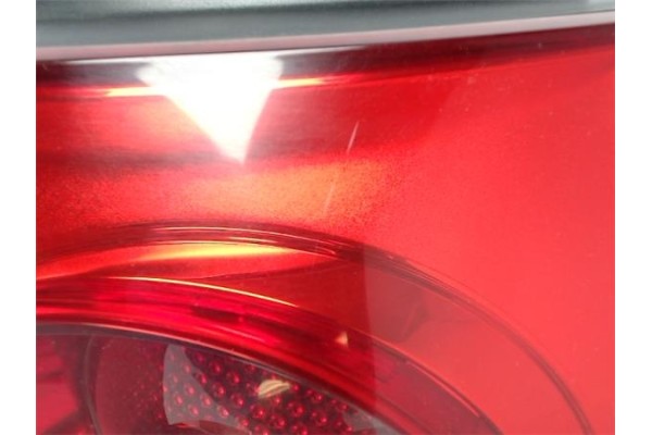 Recambio de piloto trasero derecho para volkswagen golf v (1k1) referencia OEM IAM 1K6945112P 1K6945096P 