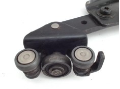 Recambio de bisagra inf. puerta delantero derecha para fiat i doblo (223) cargo 1.9 d furg. acristalado referencia OEM IAM   