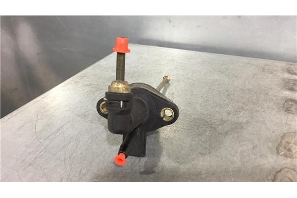 Recambio de bombin embrague para seat ibiza (6k1)(08.1999 ) 1.9 signo [1,9 ltr. - 81 kw tdi] referencia OEM IAM 6K1721401  