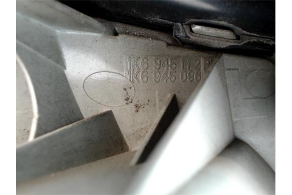 Recambio de piloto trasero derecho para volkswagen golf v (1k1) referencia OEM IAM 1K6945112P 1K6945096P 