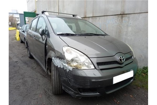 toyota corolla verso (r1) del año 2005