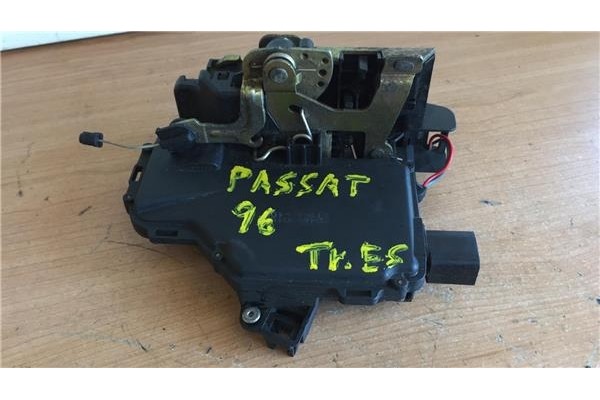 Recambio de cierre electromagnetico trasero izquierdo para volkswagen passat berlina (3b2)(1996) 1.6 comfortline [1,6 ltr. - 74 