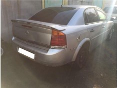 opel vectra c berlina del año 2003