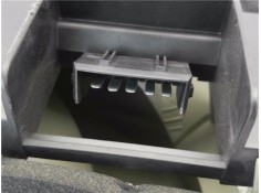 Recambio de piloto trasero derecho para ford fiesta berlina 1.3 valore referencia OEM IAM 96FG13N004AA  