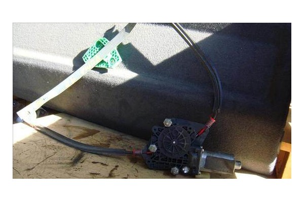 Recambio de mecanismo elevalunas delantero derecho para ford puma (cce)(1997) 1.4 [1,4 ltr. - 66 kw 16v cat] referencia OEM IAM 