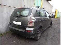 toyota corolla verso (r1) del año 2005