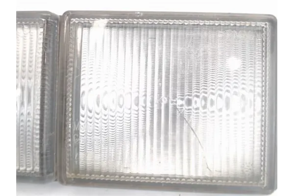 Recambio de reflectante paragolpes trasero para volkswagen passat variant (3b5) referencia OEM IAM 3A0941777  1Z0941702 , AUDI |