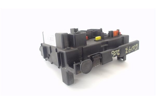 Recambio de caja reles para peugeot 206 1.4 hdi eco 70 referencia OEM IAM 9657608780  