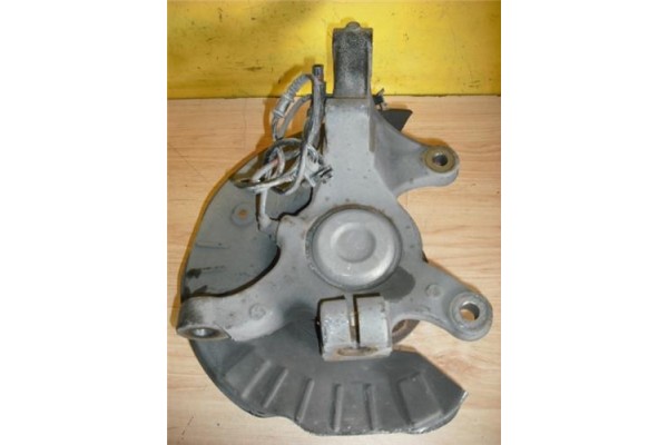 Recambio de mangueta delantero izquierda para mercedes-benz vito / mixto furgón (w639) 111 cdi referencia OEM IAM A6393300632 A6