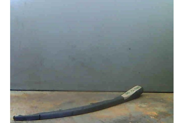 Recambio de brazo limpiaparabrisas trasero para citroen saxo (1996) 1.1 x [1,1 ltr. - 44 kw] referencia OEM IAM   