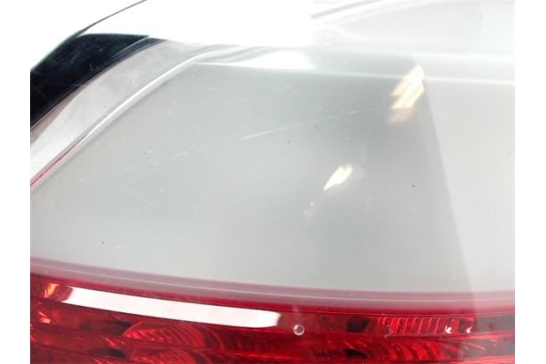 Recambio de piloto trasero derecho para opel astra h berlina referencia OEM IAM 24-451-837 008653-02 