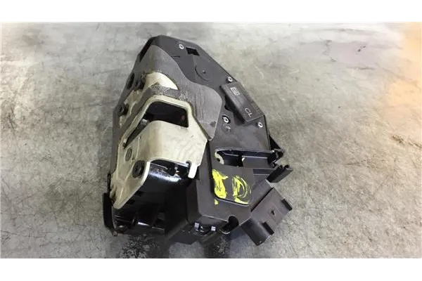 Recambio de cierre electromagnetico delantero izquierdo para ford transit connect (chc) 1.6 furgón referencia OEM IAM AM5AU21813