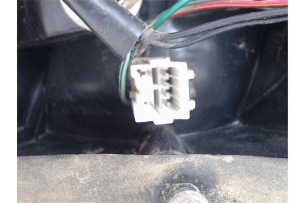 Recambio de piloto trasero izquierdo para hyundai coupe (j2) referencia OEM IAM 9240127020  