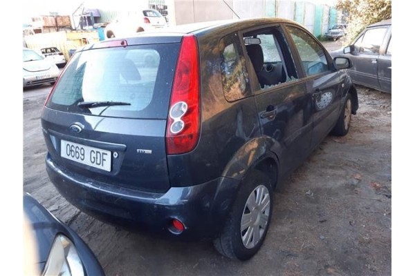 ford fiesta (cbk)(2002) del año 