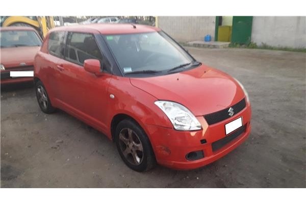 suzuki swift iii (sg) del año 