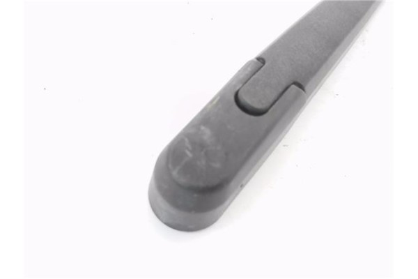 Recambio de brazo limpiaparabrisas trasero para hyundai kona (os) 1.0 pure referencia OEM IAM 988152P000  