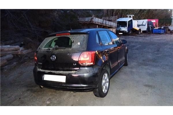 volkswagen polo v (6r1) del año 2010