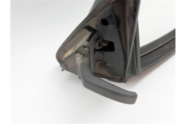 Recambio de retrovisor derecho para opel astra f berlina referencia OEM IAM 0510411  
