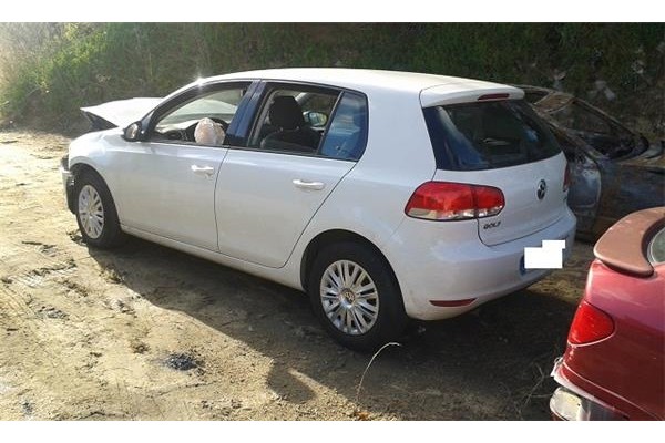 volkswagen golf vi (5k1) del año 2010