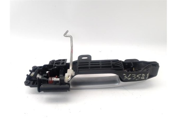 Recambio de maneta exterior delantero derecha para citroen c1 1.2 feel referencia OEM IAM 1612194180  