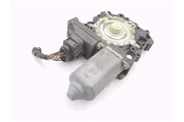 Recambio de motor elevalunas trasero izquierdo para audi a3 (8l) 1.9 tdi ambiente referencia OEM IAM 8L4959801A  