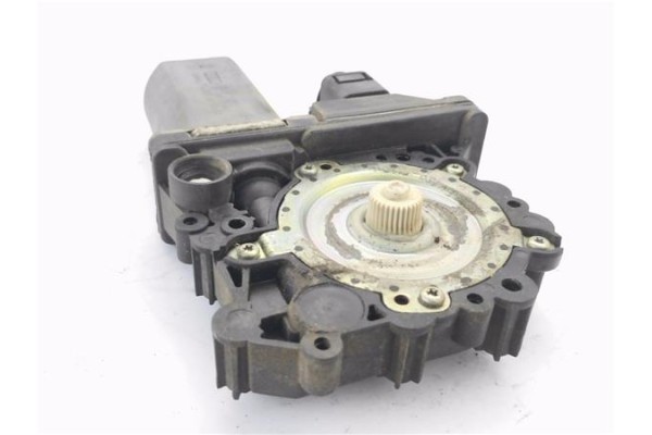 Recambio de motor elevalunas trasero izquierdo para audi a3 (8l) 1.9 tdi ambiente referencia OEM IAM 8L4959801A  