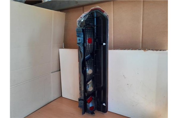 Recambio de piloto trasero izquierdo para ford transit furgón (ttg) 2.2 310 l2 trend referencia OEM IAM FD9134154 42411538 