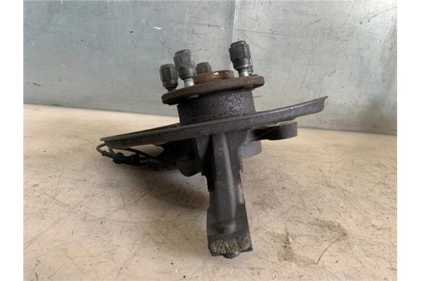 Recambio de mangueta delantero izquierda para land rover freelander (ln) 2.0 di referencia OEM IAM RUB101511  