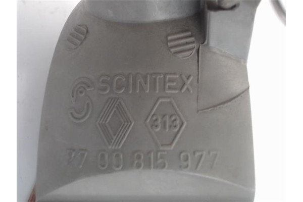 Recambio de intermitente delantero izquierdo para renault r 19 berl. con portón (b/c53) referencia OEM IAM 7700815977  