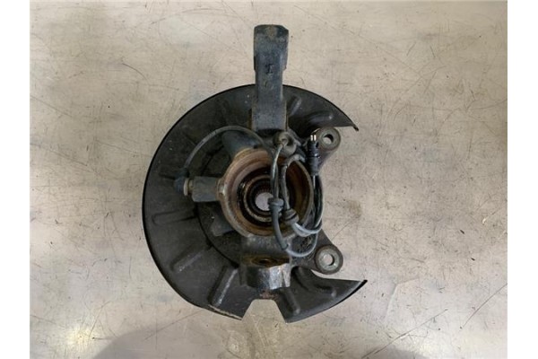 Recambio de mangueta delantero izquierda para land rover freelander (ln) 2.0 di referencia OEM IAM RUB101511  