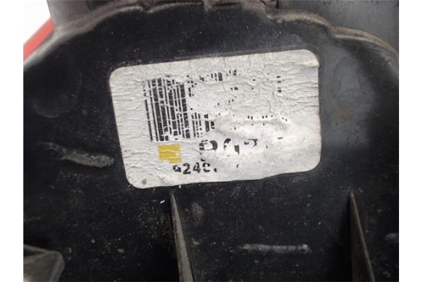 Recambio de piloto trasero derecho para hyundai matrix (fc) referencia OEM IAM 9240217010  