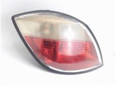 Recambio de piloto trasero izquierdo para opel astra h berlina referencia OEM IAM 159727 24461835 