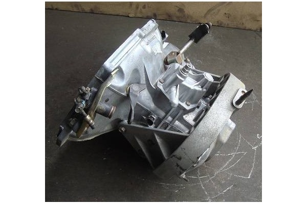 Recambio de caja cambios manual para daewoo tacuma 1.8 referencia OEM IAM MB053898 B M4176  
