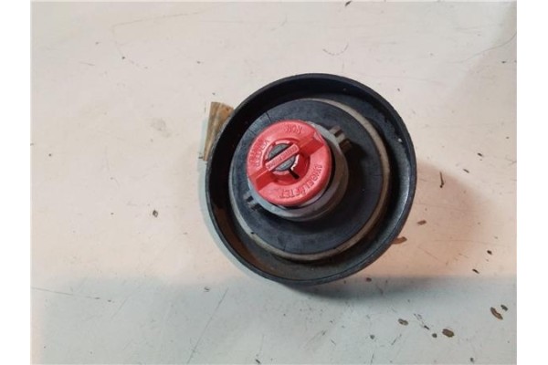Recambio de tapon combustible para ford fiesta ii (fbd) 1.1 referencia OEM IAM    Recambio de tapon combustible para ford fiesta ii (fbd) 1.1 referencia OEM IAM