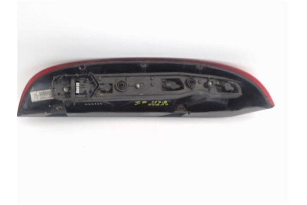 Recambio de piloto trasero derecho para opel corsa c referencia OEM IAM 09114337 89302181 