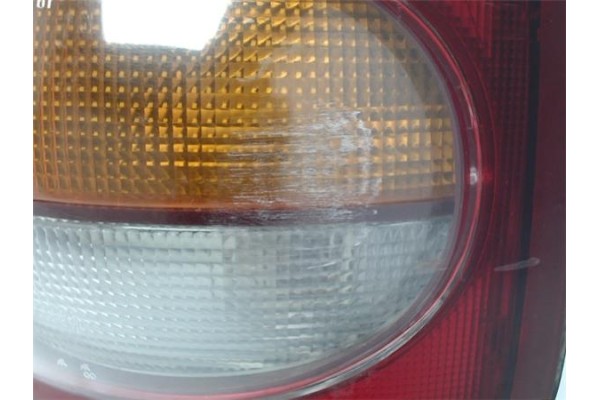 Recambio de piloto trasero derecho para hyundai lantra familiar (rd) referencia OEM IAM 9240229910  