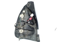 Recambio de piloto trasero derecho para hyundai lantra familiar (rd) referencia OEM IAM 9240229910  