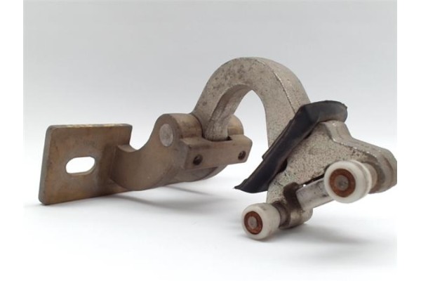 Recambio de bisagra sup. puerta trasero derecha para citroen jumper furgón 2.0 31 m ntz. 1400 referencia OEM IAM   