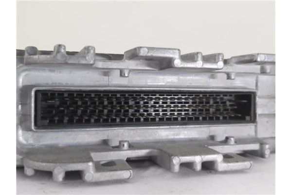 Recambio de centralita para audi a4 berlina (b5) 1.9 tdi referencia OEM IAM 028906021F 281001366 