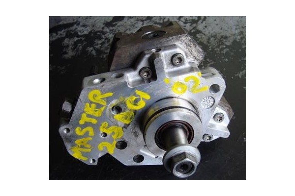 Recambio de bomba inyectora para renault master ii furgón (fd) 2.5 dci 120 referencia OEM IAM 8200586851 8200041766 0445010033 
