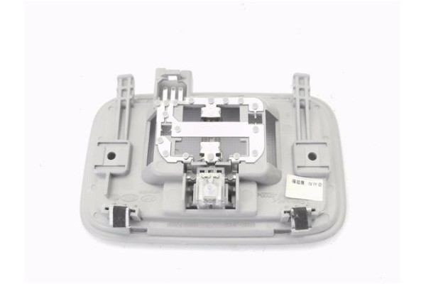 Recambio de luz trasero central techo para hyundai kona (os) 1.0 pure referencia OEM IAM 92850J9100TTX  