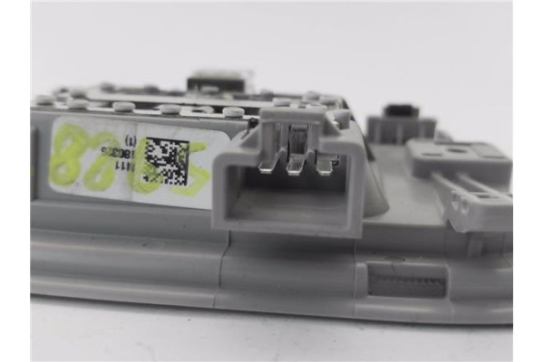 Recambio de luz trasero central techo para hyundai kona (os) 1.0 pure referencia OEM IAM 92850J9100TTX  