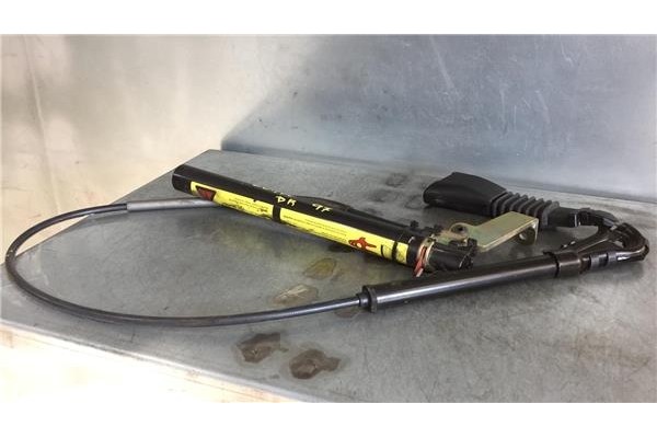 Recambio de anclaje cinturon delantero derecho para opel combo (corsa b) (1993) 1.4 referencia OEM IAM   