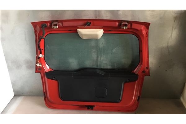 Recambio de porton trasero para hyundai getz (tb) 1.1 básico referencia OEM IAM 737001C010 L04671 