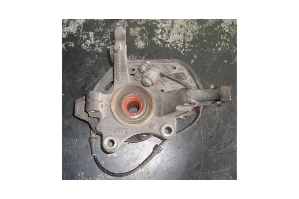 Recambio de mangueta delantero izquierda para opel combo (corsa c) 1.3 cdti 16v referencia OEM IAM 24406723  