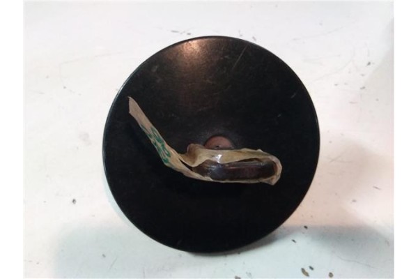Recambio de tapon combustible para citroen saxo 1.0 x referencia OEM IAM 9619433680  
