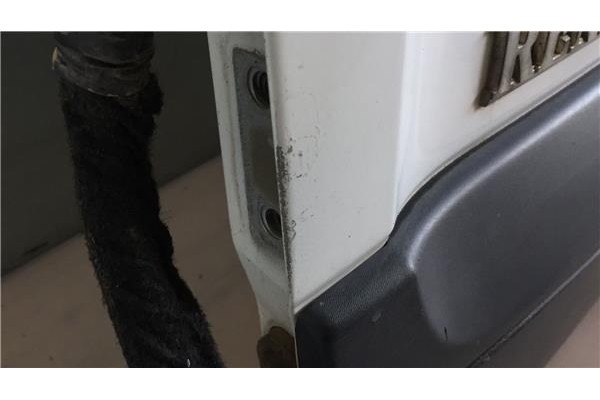 Recambio de porton trasero para renault kangoo i (f/kc0) d 65 1.9 (kc0e, kc02, kc0j, kc0n) referencia OEM IAM 7751468943  