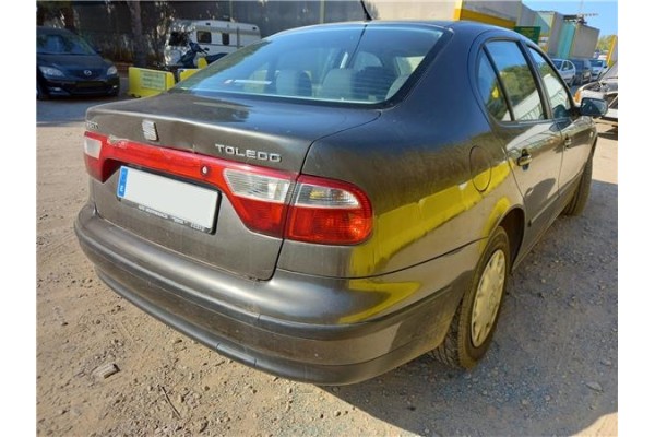 seat toledo (1m2) del año 2003