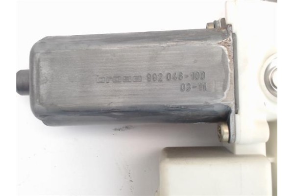 Recambio de mecanismo elevalunas trasero izquierdo para toyota corolla (e12) referencia OEM IAM 992048100  