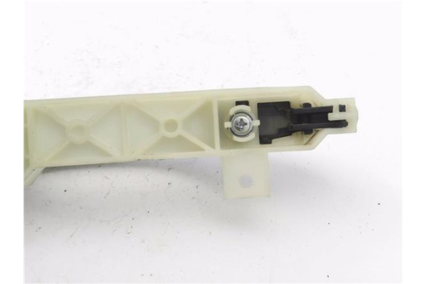 Recambio de maneta exterior delantero izquierda para hyundai kona (os) 1.0 pure referencia OEM IAM 82651J9000  